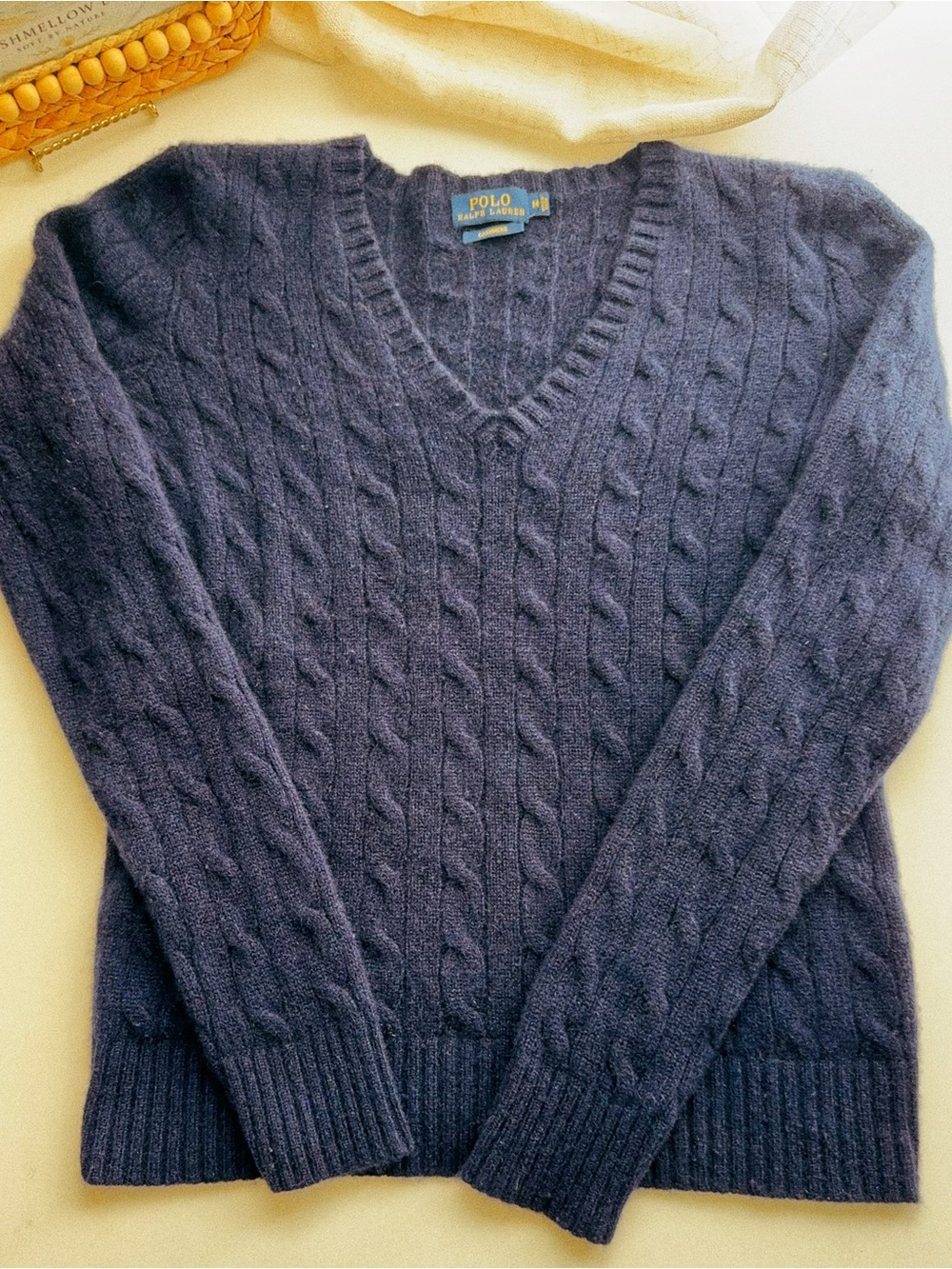 100% Cashmere • Polo Ralph Lauren • Midnight Harbor • Cable Knit V-Neck•
🐐⚓️💙 - Picture 2 of 9